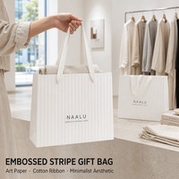 Ensemble de sacs et boîtes de luxe pour vêtements avec gaufrage personnalisé, emballage cadeau recyclable pour boutiques et bougies