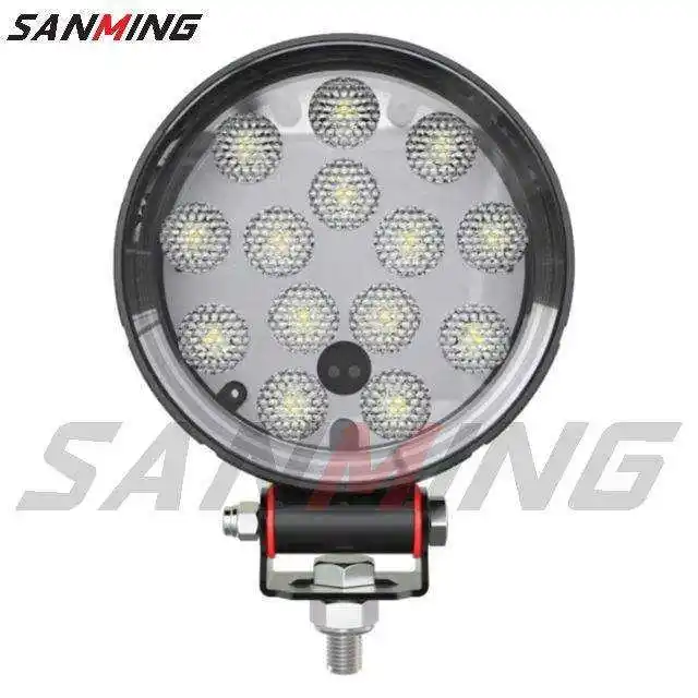 Werkseitig angepasste 21w 12v Offroad Mini Muldenkipper Zubehör LED Arbeits scheinwerfer