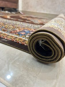 Alfombra Moderna de Seda Hecha a Mano con Acabado Antideslizante y Nudos Artesanales de Primera Calidad para Interiores Elegantes de Hogares y Hoteles - Product Image 1