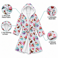 Peignoir à capuche personnalisé avec imprimé intégral motif cupcakes, en polaire et flanelle, avec ceinture