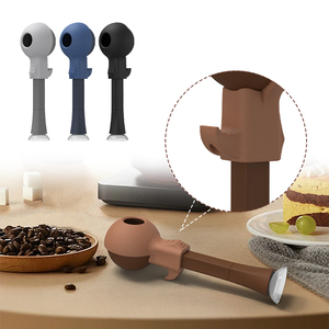 Idea de nuevo producto 2025, artículos de cocina, cuchara de café de silicona sin BPA y embudo para cápsulas de café recargables reutilizables K Cup - Product Image 3