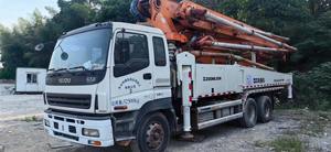 Camion <span class=keywords><strong>pompe</strong></span> à béton Isuzu 47 mètres d'occasion Zoomlion 13 ans <span class=keywords><strong>Bras</strong></span> mobile 5 sections avec noyau de moteur diesel inclus - Product Image 6