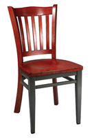 Vente en gros de chaises de salle à manger en métal pseudo-bois de haute qualité avec divers cadres en forme de barre comme dossiers.