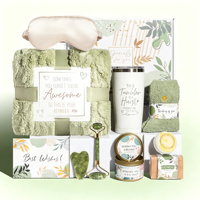 Coffret cadeau spa premium Lunaire pour femmes, ours en peluche rose, bougie, bombe de bain, savon, boîte cadeau de luxe pour la Saint-Valentin