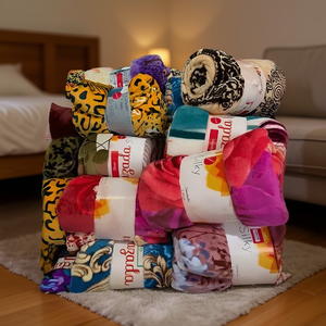 Couverture double ultra douce et légère en microfibre, rectangulaire, pour toutes les saisons, style moderne uni - Product Image 2