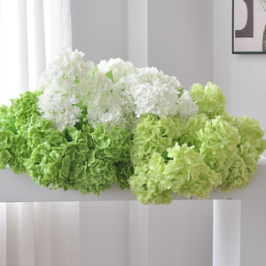 ดอกไฮเดรนเยียประดิษฐ์ยี่ห้อโยชิโนบุ สีขาว สีเขียว สีเขียวอ่อน 3 หัว กลีบไม้ ตกแต่งบ้าน อุปกรณ์ประกอบฉากงานแต่งงาน - Product Image 2