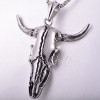 Breloques Tête de Bœuf Crâne en Argent Tibétain Antique, Pendentifs Tête de Bœuf Crâne, Bijoux au Design Gothique Osseux