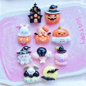 Mini KT chat lapin magique Halloween citrouille château chauve-souris bricolage résine indésirable coque de téléphone chaussure porte-clés pendentif accessoires - Product Image 6