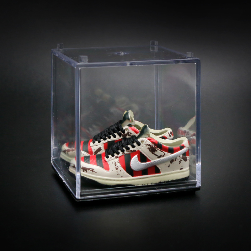 4 pesadillas en Elm Street - Caja expositora