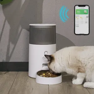 Simpatici accessori multifunzionali per animali domestici con sensore automatico rialzato in Silicone distributore di ferro per cani e gatti mangiatoia per animali domestici
