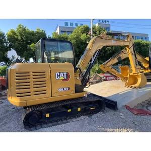 Excavatrice sur chenilles Caterpillar 305.5E2 d'occasion en excellent état de fonctionnement - Product Image 4