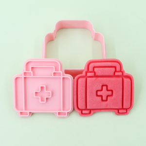 Cortadores de Galletas de Plástico Ecológicos de 2 Piezas con Diseño de Dibujos Animados en 3D de la Serie Ambulancia Doctor para Fiestas - Product Image 5