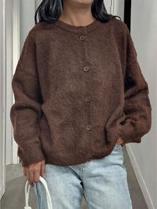 <span class=keywords><strong>Cardigan</strong></span> décontracté <span class=keywords><strong>marron</strong></span> <span class=keywords><strong>foncé</strong></span> en maille bouclée pour l'automne, idéal pour le bureau et les soirées romantiques – Pull tendance boutonné - Product Image 5