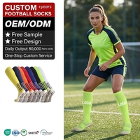 Chaussettes de football personnalisées OEM avec logo brodé, compression, coussinets respirants en maille, chaussettes de football tout-en-un pour équipe, directement de l'usine