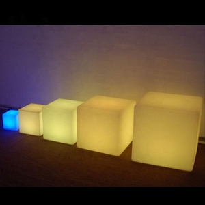Tavolo da Bar in plastica con forma rotonda e <span class=keywords><strong>Lazy</strong></span> <span class=keywords><strong>Susan</strong></span> conveniente per la condivisione - Product Image 1