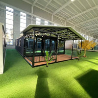Rumah Kontainer Ekspansi Dua Sayap Modern yang Dapat Disesuaikan, 20ft/40ft, Tahan Air, Tahan Api, 2 Kamar Tidur, untuk Penggunaan Villa/Kantor