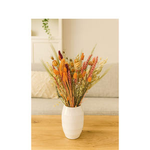 Bouquet de fleurs séchées chic pour une décoration intérieure élégante, fleurs durables, idéal pour offrir en cadeau ou comme centre de table - Product Image 1