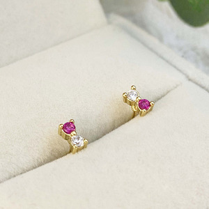 Listos para enviar, lindos pendientes de circonita cúbica con diseño de dulce caramelo, chapados en oro de 18k, para mujer. - Product Image 2