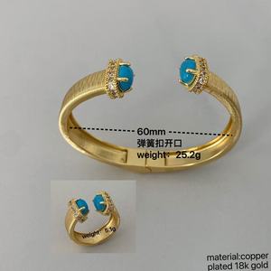 D930 Juego de Anillos y Brazaletes <span class=keywords><strong>Punk</strong></span> Anchos con Pavé de Cristales Artificiales para Mujer y Hombre, de Latón Chapado en Oro, con Incrustaciones, Joyería de Destaque - Product Image 3