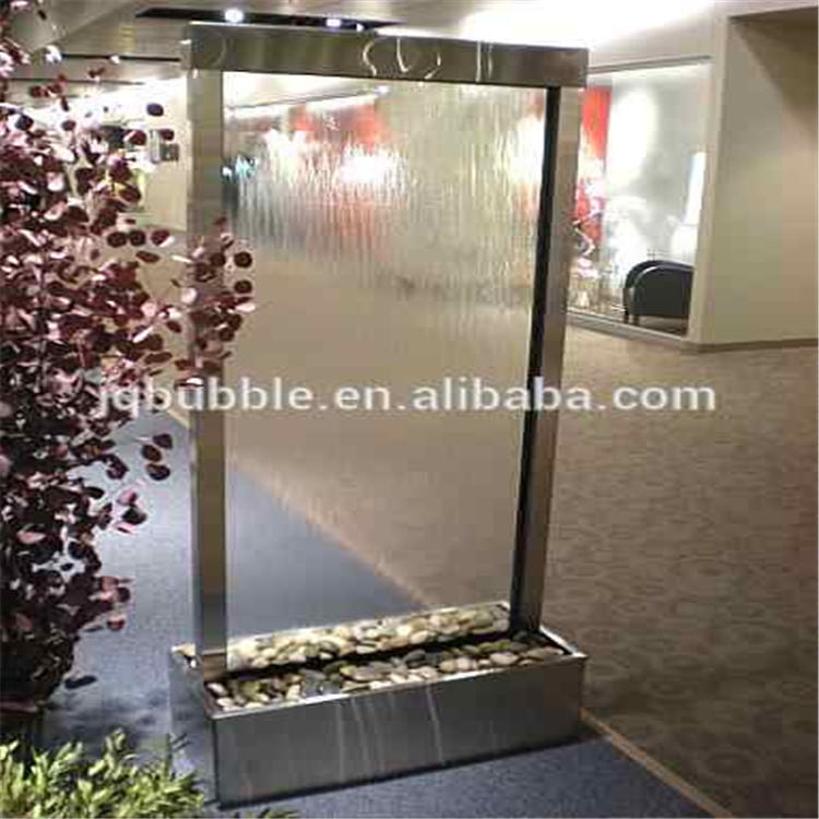 กรอบสีขาว