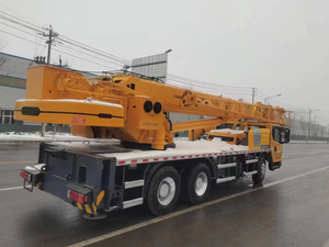 Grúa Montada en Camión XCT25L5 de 25 Toneladas con Pluma en U de 5 Secciones para Aplicaciones de Construcción e Industriales - Product Image 6