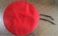 Boina de Lana Roja con Ribete Negro y Lazo, Estilo Europeo Unisex, Gorro Casual Ajustable para Exteriores, para Adultos, Todas las Temporadas, 56-58CM