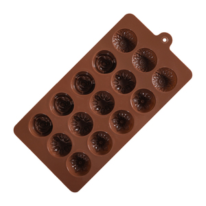 Moule à chocolat en silicone antiadhésif en forme de rose à 15 cavités, sans BPA, certifié LFGB, fabriqué par MUYULINS - Product Image 3