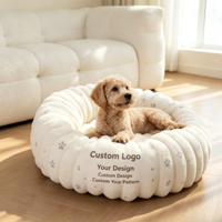 Funda Impermeable y Resistente a Desgarros para Cama de Perro Personalizada para Exteriores