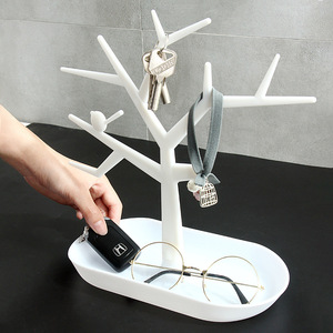 Moderno Porta Llaves con Forma de Árbol, Bandeja de Almacenamiento Vertical, Material PP, Organizador de Escritorio para Decoración de Entrada y Sala de Estar - Product Image 2