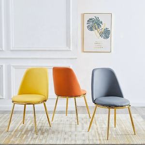 Chaise en cuir moderne blanche Mebel Hotel Banquet French Cafe Chaise en cuir moderne Chaise rembourrée de luxe Ensemble de chaises de salon - Product Image 5