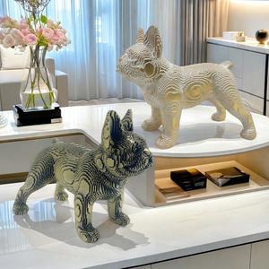 Figurine artistique sculptée en résine époxy d'animal créatif, bouledogue marchant, art populaire nordique, décoration de bureau, salon, maison - Product Image 2
