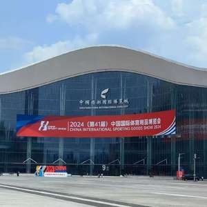 Volants de <span class=keywords><strong>badminton</strong></span> OEM de qualité supérieure, durabilité optimale, volants en plumes d'oie droites de grade 1 pour tournoi, lot de 12 - Product Image 6