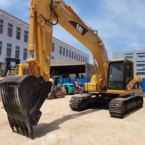 Excellent prix sur une excavatrice sur chenilles d'occasion CAT320CL avec moteur, boîte de vitesses, pompe, roulement, PLC d'origine - 1400 heures - Poids opérationnel de 20 tonnes - Product Image 1