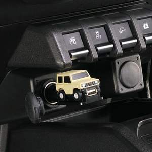 Accessoires intérieurs pour voiture Japna Car Mate Suzuki Jimny, produit <span class=keywords><strong>officiel</strong></span> sous licence NZ667, 1 pièce, <span class=keywords><strong>chargeur</strong></span> USB pour voiture en forme de Jimny, JB74 JB64 - Product Image 6