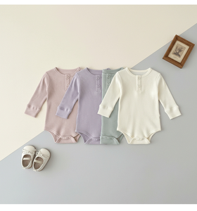 Bộ liền thân mềm mại thân thiện với môi trường cho bé sơ sinh, có khuy, chất liệu cotton hữu cơ tùy chỉnh, quần áo trẻ sơ sinh mới - Product Image 5