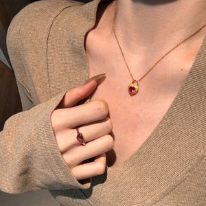 Anello da Donna Dylam dal Design Semplice ed Elegante, Placcato in Oro 22K, Argento S925, Forma a Cuore con Zirconia 5A, Anello <span class=keywords><strong>di</strong></span> <span class=keywords><strong>Promessa</strong></span> e <span class=keywords><strong>Matrimonio</strong></span> - Product Image 2