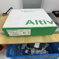 Variador de Frecuencia ATV320U40N4B, VFD Compacto, Trifásico, OEM, para Automatización de Transportadores