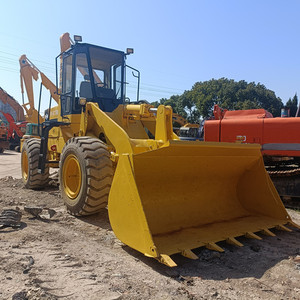 Cargadores frontales Komatsu usados, fabricados en Japón, modelos WA300/380/WA320/WA470, con motor, rodamientos y bomba en buen estado de funcionamiento a bajo precio. - Product Image 1