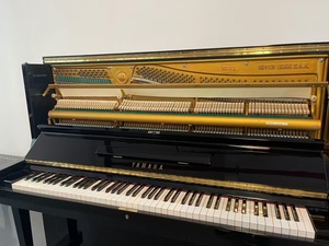 Piano d'occasion importé du Japon, Yama-- Piano, piano d'occasion japonais U3 U3 - Product Image 2
