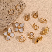 Dreamshow Boucles d'oreilles Fashion Bijoux pour femmes Imitation Perle Boucles d'oreilles plaquées or Set de bijoux en acier inoxydable 316L