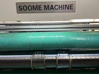 Automatische kartonnen print-, sleuf- en stansmachine voor de productie van golfkartonnen dozen