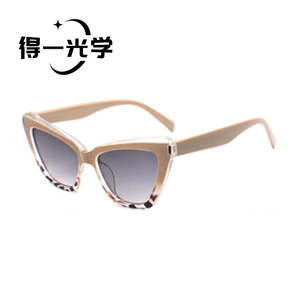 Cat Eye <b>Sunglasses</b> For Women UV400 PC Frame Lightweight Sun Protection - Product Image 4
