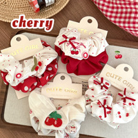 Chouchous pour cheveux en gros, motif cerise, mignons, très élastiques, rouges, avec logo personnalisé, pour fêtes d'enfants, vente en gros pour filles, OEM ODM, attaches pour queue de cheval