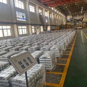 Grande quantité de lingots de zinc pour les usines de galvanisation et l'industrie manufacturière du métal - Product Image 2