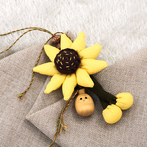 <span class=keywords><strong>Boule</strong></span> suspendue <span class=keywords><strong>en</strong></span> <span class=keywords><strong>tissu</strong></span> Tournesol Noix de coco Pendentif de sac de forme unique - Product Image 3