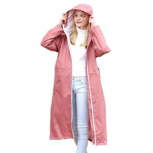 Veste de pluie pour <span class=keywords><strong>homme</strong></span> personnalisée en usine, en polyester enduit PU, imperméable, pour adulte, veste de pluie décontractée, manteau imperméable pour l'extérieur - Product Image 1