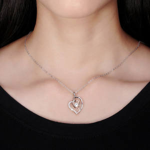Collana con Cuore in Argento Sterling 925 per San Valentino, Gioiello con Zirconia Cubica, Regalo d'Amore, Elegante Pendente - Product Image 2