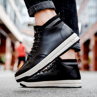 Pemasok sepatu kasual terbaru 2024 sepatu desainer kualitas tinggi sneakers pria modis luar ruangan