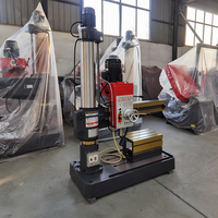 Machine de perçage radial verticale de haute précision Z3032 avec moteur à engrenages et pompe pour le travail des métaux industriels