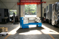 C6140 Horizontale Konventionelle Drehmaschine mit Hoher Schneidleistung, Kompakter und Robuster Bauweise für Metallbearbeitung in Werkstätten